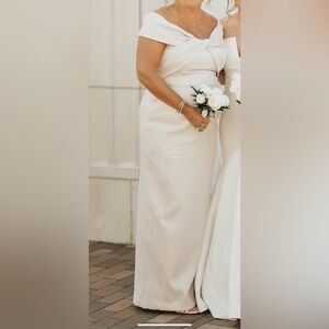 Teri Jon Yvonne Twist-Front Off-Shoulder Column Gown